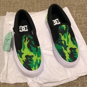 DC Youth 13.0 Slip On Camo Style Shoes Brand New